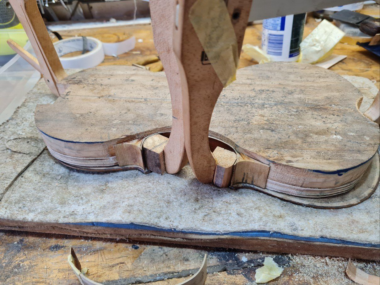 Violin restoration, photo 8